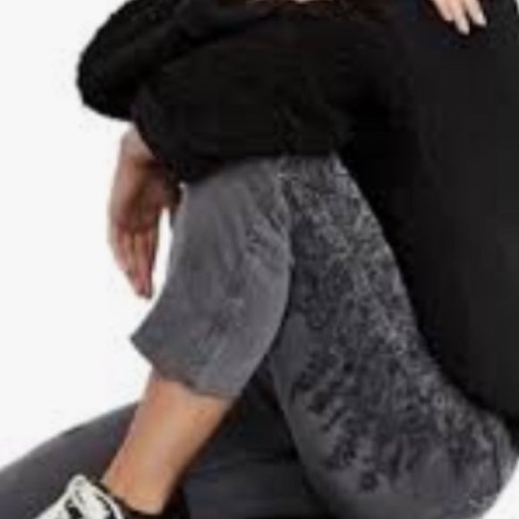 Free People Straight Leg Embroidered Black Jeans - Picture 1 of 4